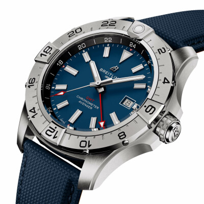 Breitling Avenger Automatic GMT 44 watch