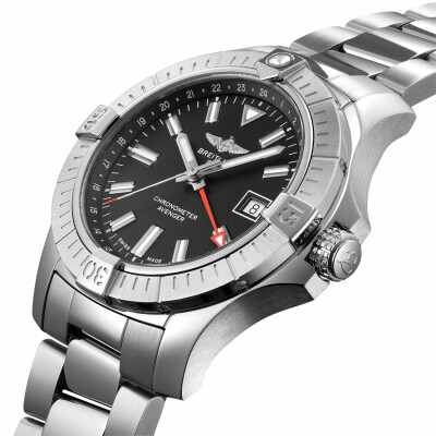 Montre Breitling Avenger Automatic GMT 43