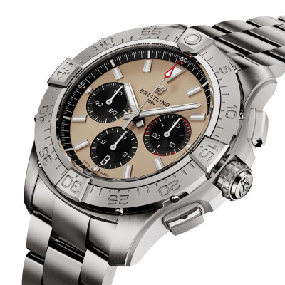 Montre Breitling Avenger B01 Chronograph 44