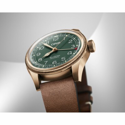 Montre Oris Big Crown Pointer Date 80th Anniversary Edition vue 3