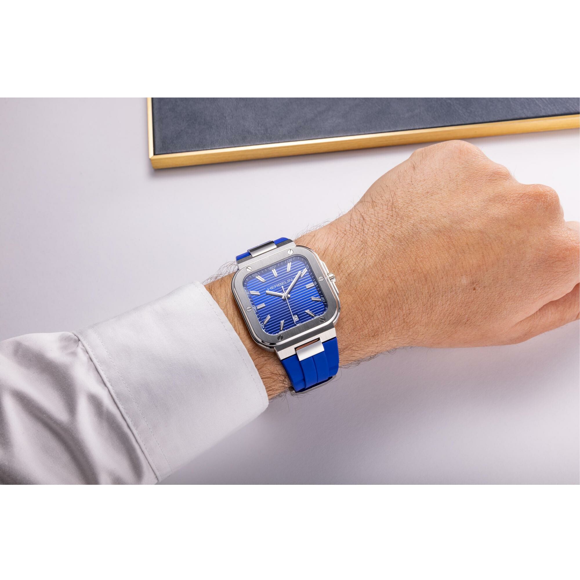 Montre HERBELIN Cap Camarat Quartz 12246A115CB vue 2