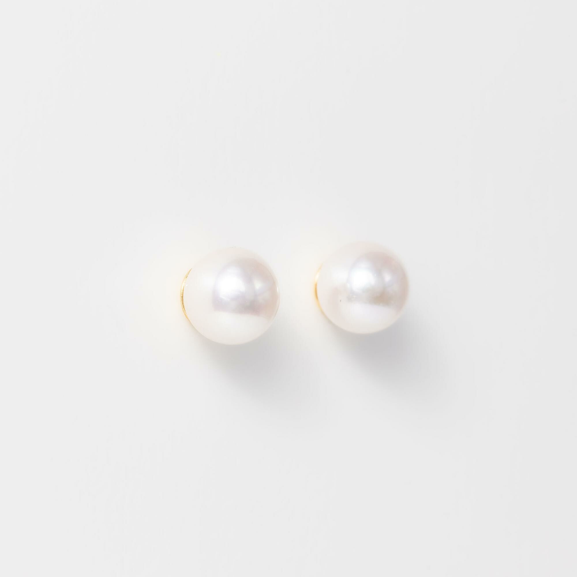 Puces d'oreilles or jaune & perles Akoya  vue 2