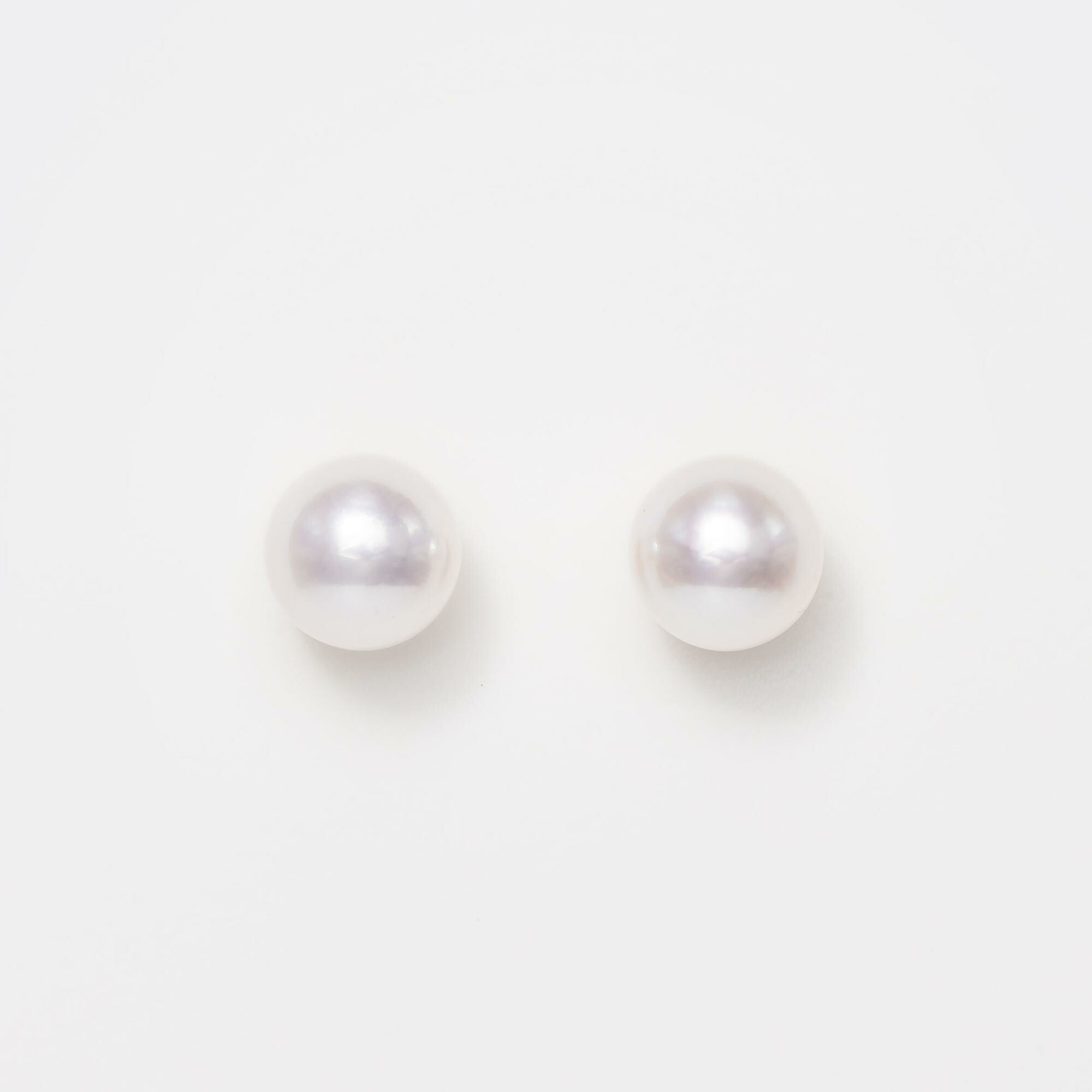 Puces d'oreilles or jaune & perles Akoya  vue 1