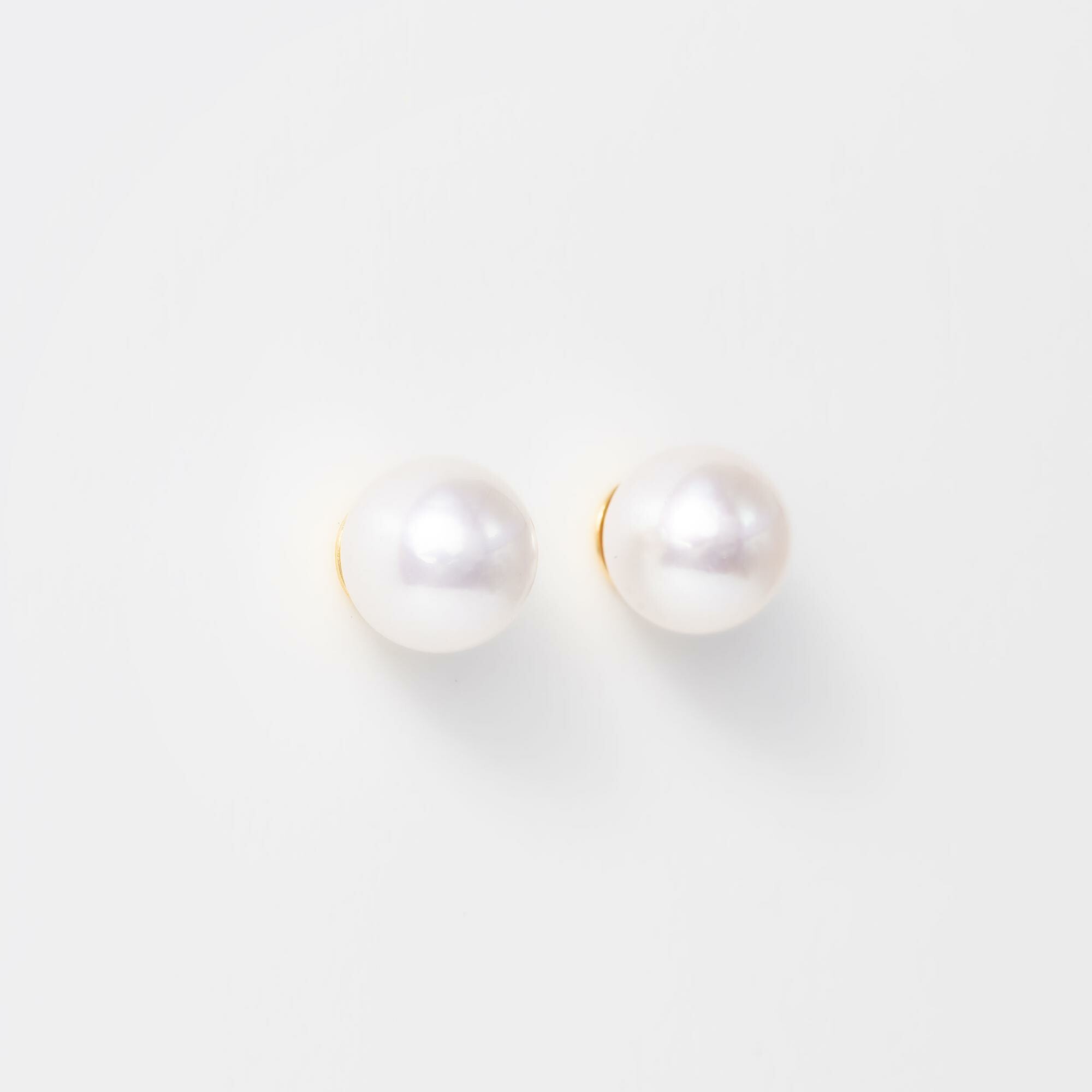 Puces d'oreilles or jaune & perles Akoya  vue 2
