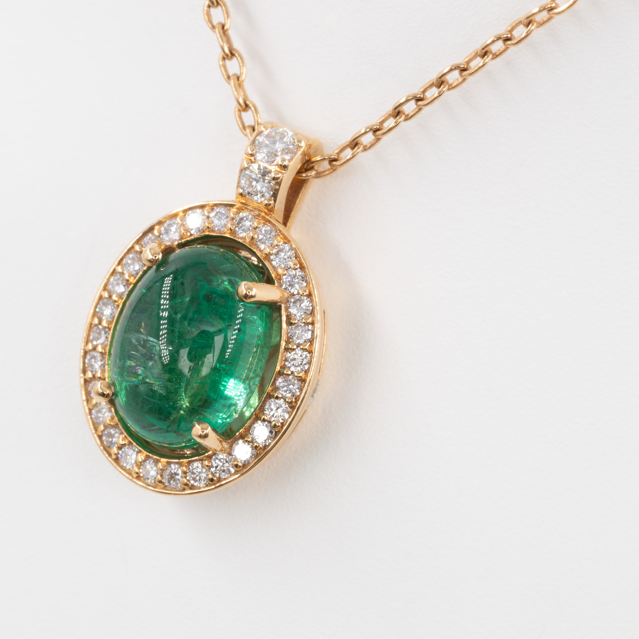 Collier Aura or rose, émeraude & diamants vue 6