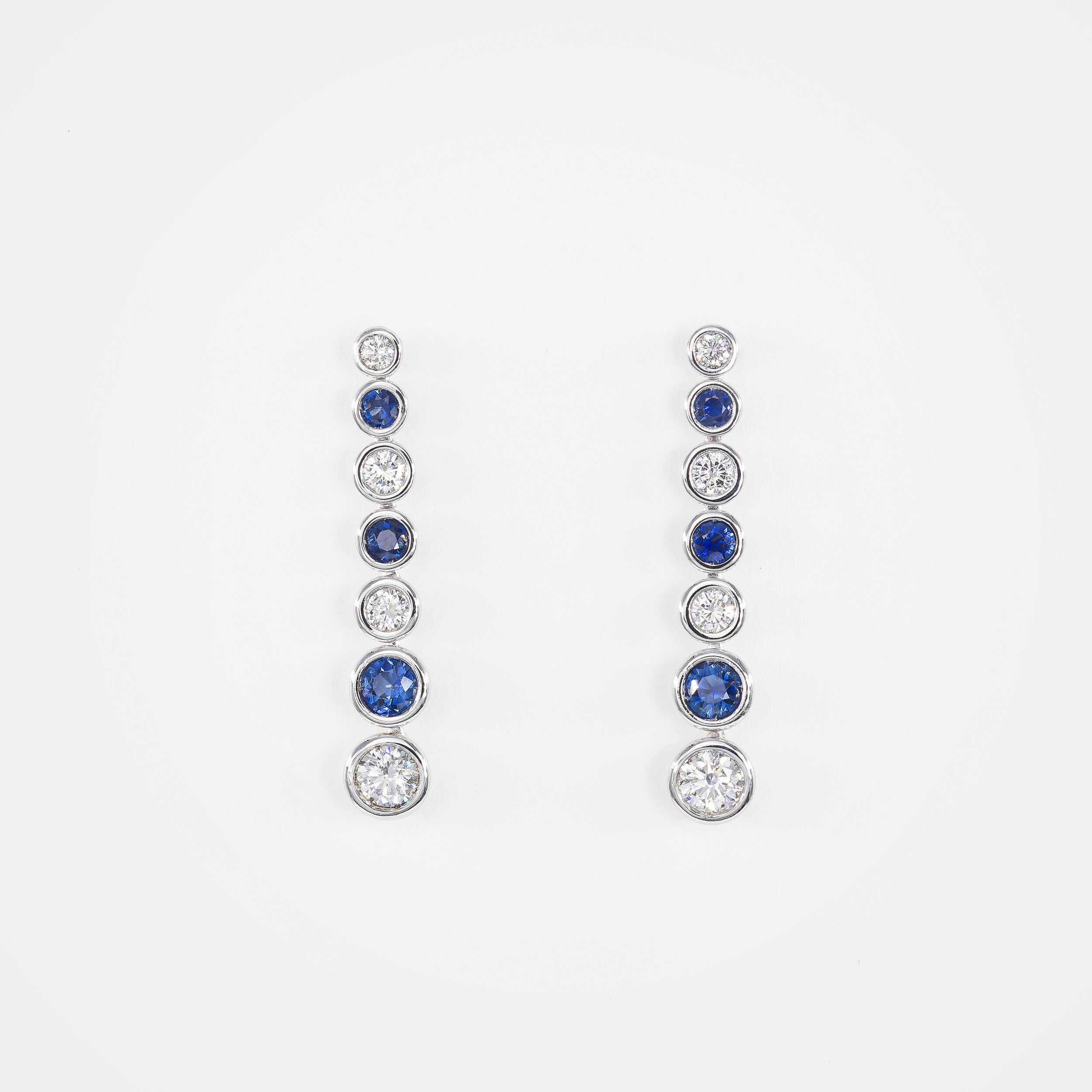Boucles d'oreilles La Vénitienne or blanc, saphirs & diamants  vue 1