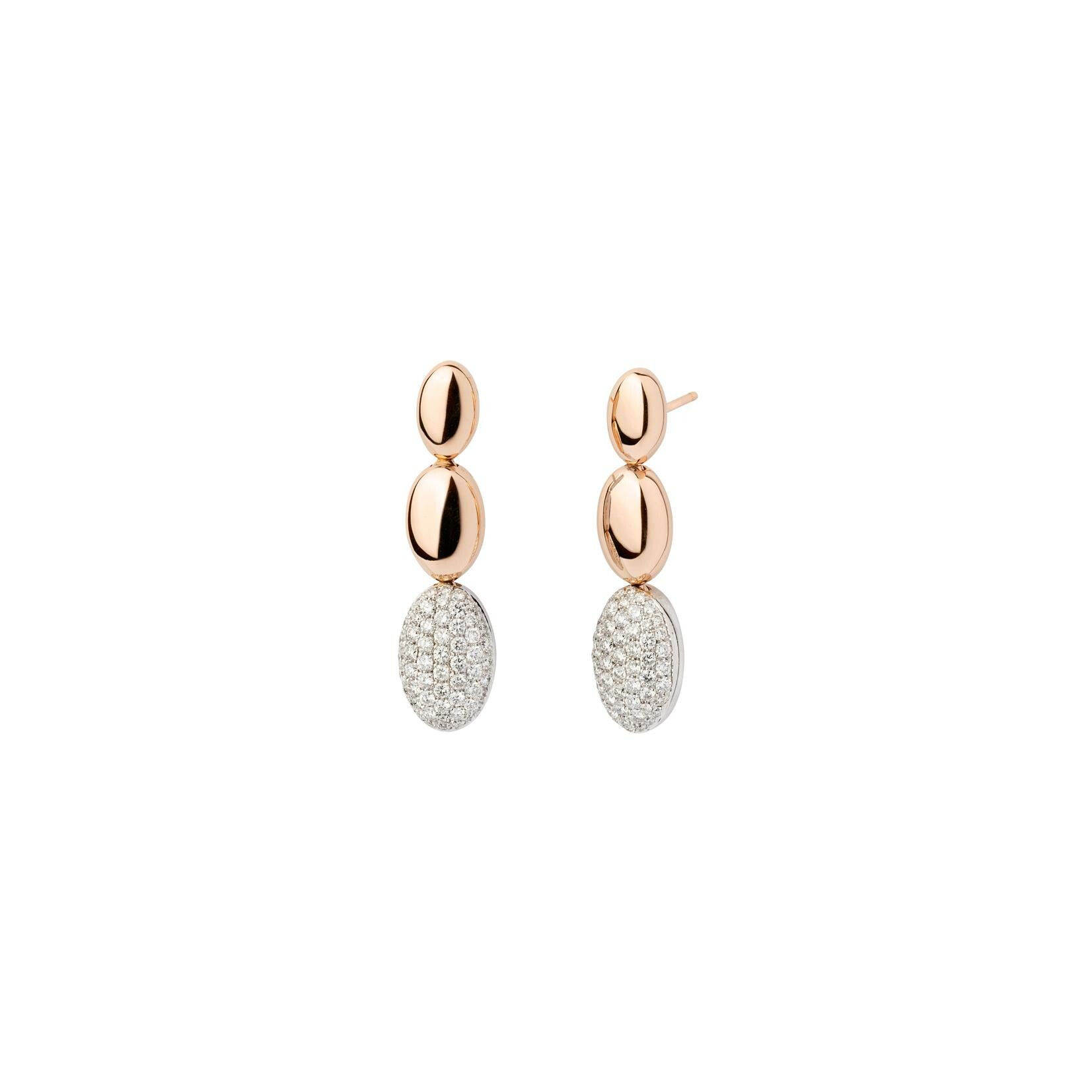 Boucles d’oreilles en or gris et or rose avec motifs pavés de diamants (1,28 ct).