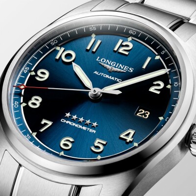 Montre Longines Spirit L3.810.4.93.6 vue 4