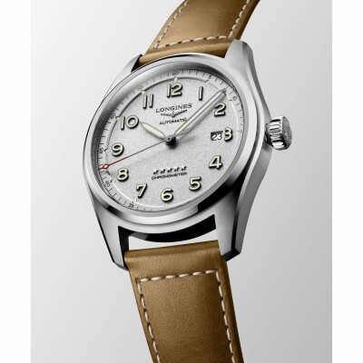 Montre Longines Spirit L3.811.4.73.2 vue 3