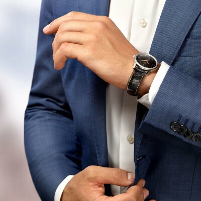 Montre Longines Flagship Heritage L4.795.4.58.0 vue 3