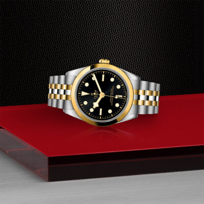 TUDOR Black Bay 36 S&G watch,36 mm steel case, steel and yellow gold bracelet view 3