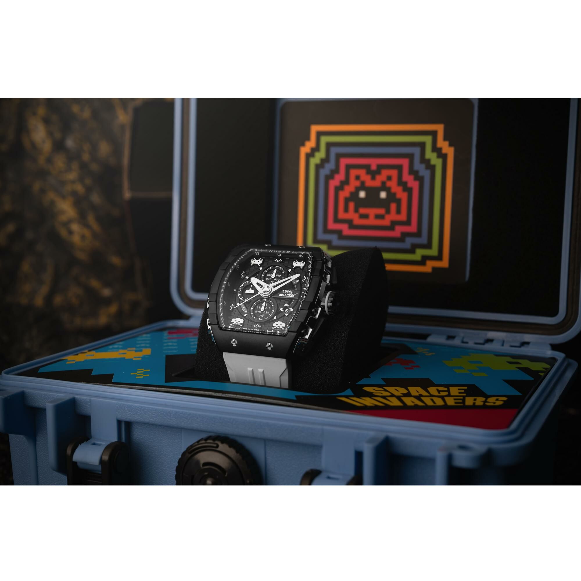 Montre Nubeo Magellan Chronograph Space Invaders Limited Edition NB-6024-SI-09 vue 9