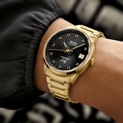 Montre Mido Commander Lady M021.207.33.051.00 vue 6