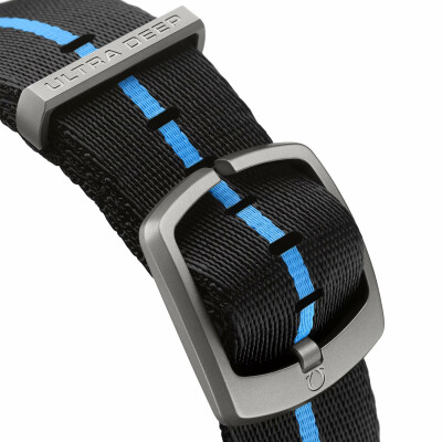 Montre OMEGA Seamaster Planet Ocean 6000M Ultra Deep Co-Axial Master Chronometer 45,5mm vue 6