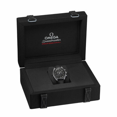 Montre OMEGA Speedmaster Moonwatch Professional Chronographe Co-Axial Master Chronometer 42mm vue 6