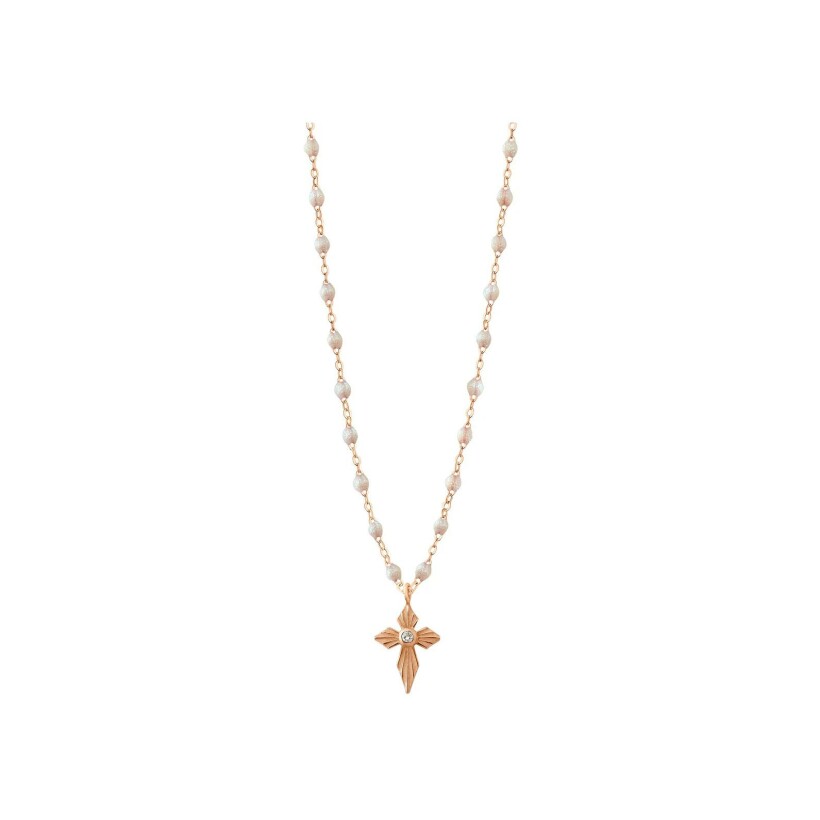 Collier Gigi Clozeau Croix lumière en or rose, résine opale et diamant, 42cm