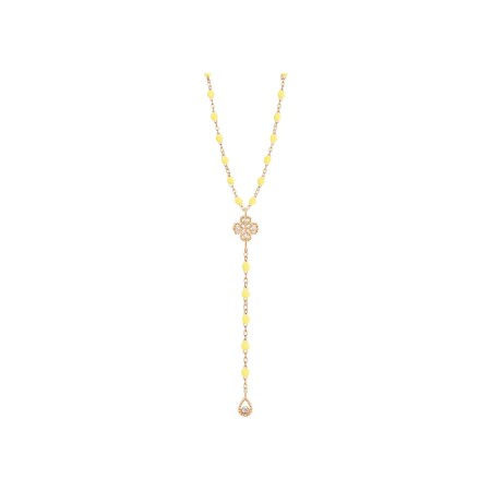 Collier Gigi Clozeau Lucky Trèfle en or rose, résine mimosa et diamants, 45cm