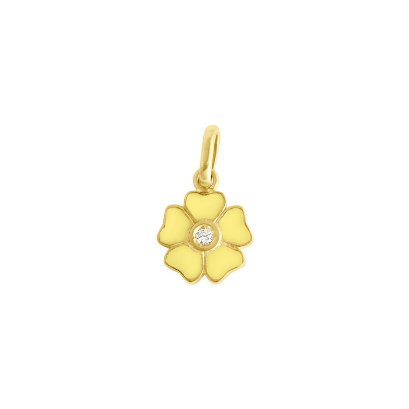 Pendentif Gigi Clozeau fleur en or jaune, résine mimosa et diamant