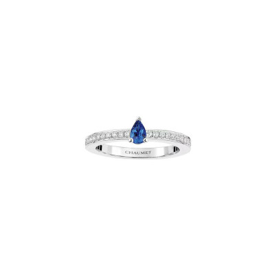 Triomphe de Chaumet ring, platinum, sapphire and diamonds