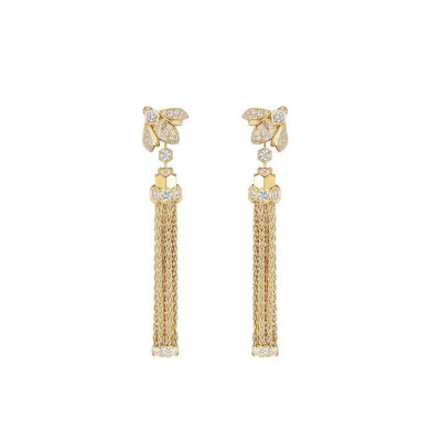 Chaumet Bee de Chaumet Pompon earrings, yellow gold and diamonds