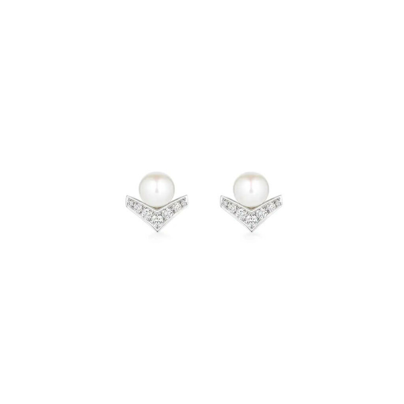 Chaumet Joséphine Aigrette earrings, white gold, pearl, diamonds
