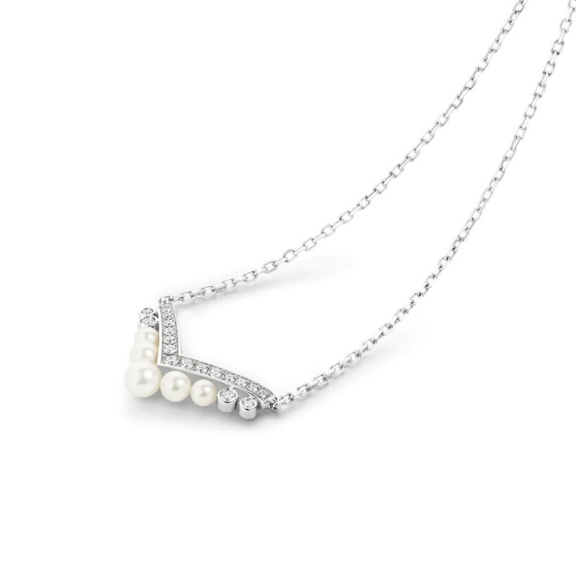 Pendentif Chaumet Joséphine Aigrette en or blanc, perles et diamants