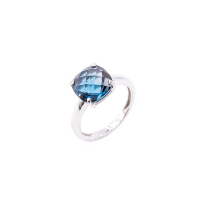 Bague Raynal en or blanc et topaze bleu london