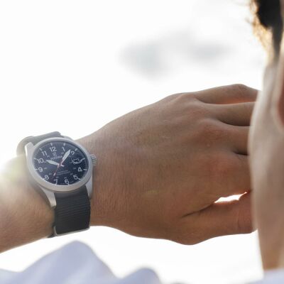 Montre Festina Swiss Made Field Watches F20082/3