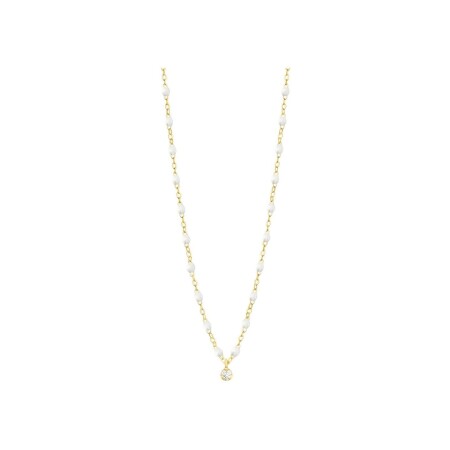 Collier Gigi Clozeau Gigi Suprême en or jaune, résine blanche et diamants, taille 42cm