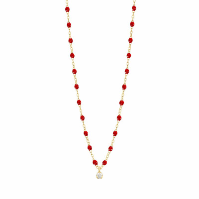 Collier Gigi Clozeau Gigi Suprême en or jaune, résine rubis et diamant, 42cm