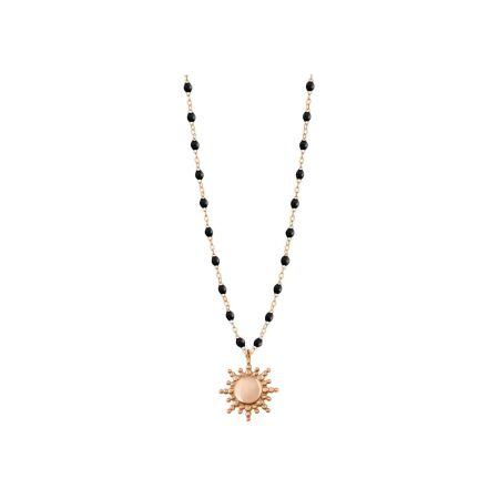 Collier Gigi Clozeau Soleil en or rose et résine noire, 42cm