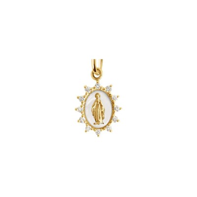 Pendentif Gigi Clozeau Madone en or jaune, résine blanche et diamants