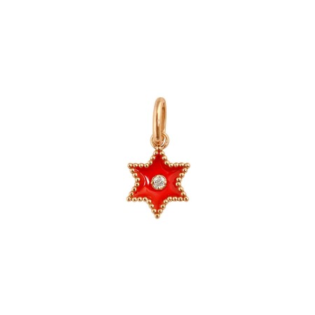 Pendentif Gigi Clozeau Etoile Star en or rose, résine corail et diamant