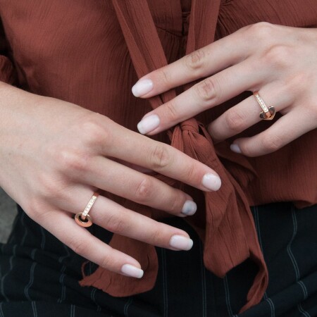 Bague Lilistone l'Originale en or rose, motif rond en or rose 18 carats et diamants blancs