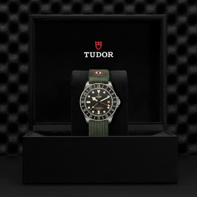 TUDOR Pelagos FXD GMT watch, 42mm titanium case, green fabric strap