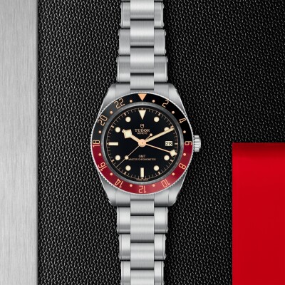 TUDOR Black Bay 58 GMT watch, 39mm steel case, black and burgundy bezel