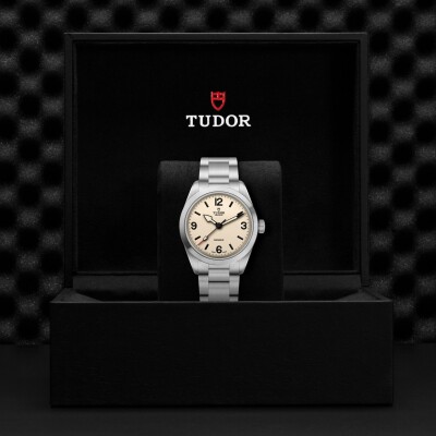 Montre TUDOR Ranger boîtier en acier, 39 mm, cadran bombé beige