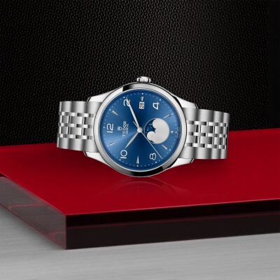 TUDOR 1926 Luna watch 39mm steel case, Moon phase indicator