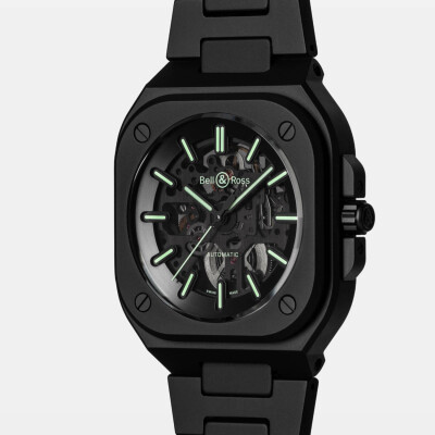 Bell & Ross BR 05 Skeleton Black Lum Ceramic 41mm watch