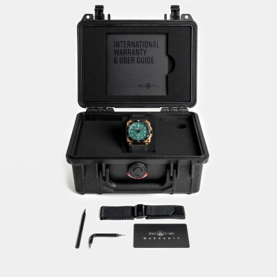 Montre Bell & Ross BR 03-92 Diver Black and Green Bronze