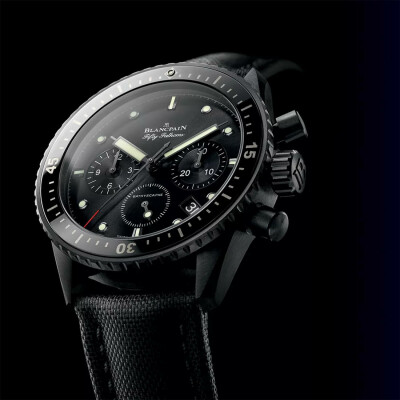 Montre Blancpain Fifty Fathoms Bathyscaphe Chronographe Flyback