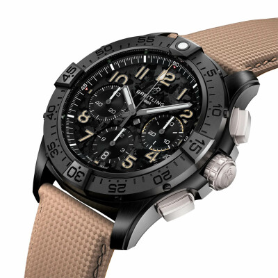 Montre Breitling Avenger B01 Chronograph 42 Night watch