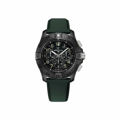 Montre Breitling Super Avenger B01 Chronograph 46 Night Mission