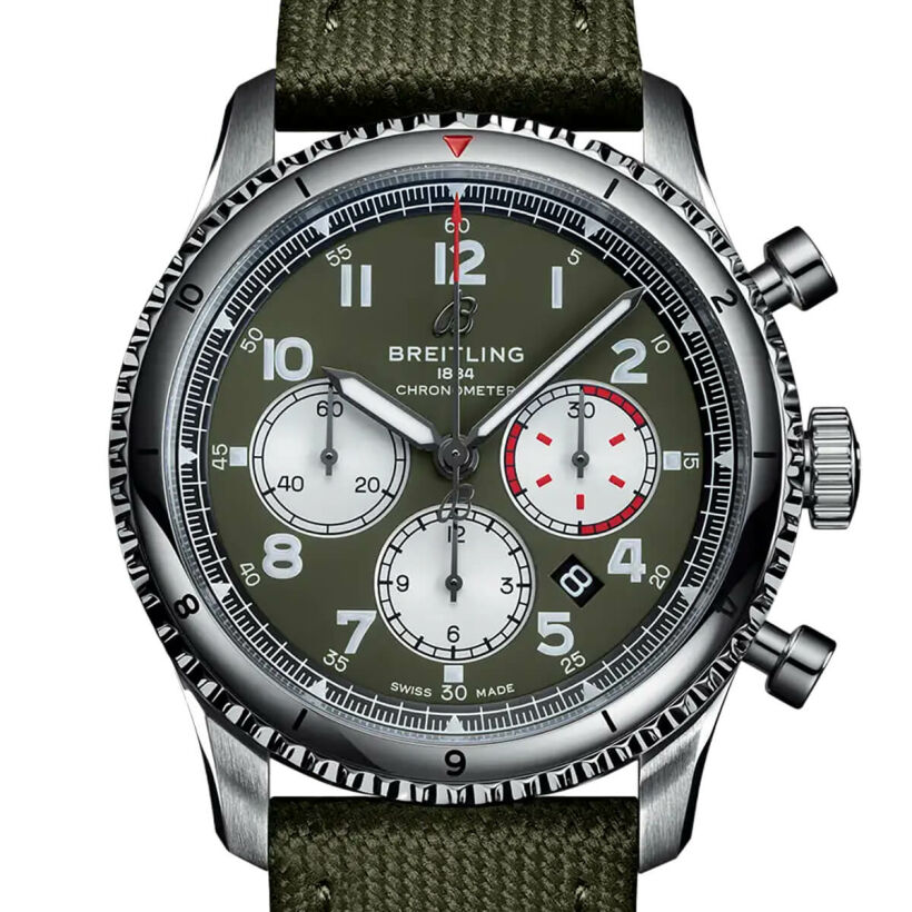 Montre Breitling Aviator 8 B01 Chronograph 43 Curtiss Warhawk