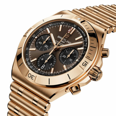 Montre Breitling Chronomat B01 Chronograph 42