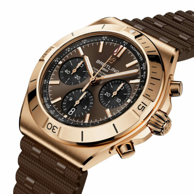Montre Breitling Chronomat B01 Chronograph 42