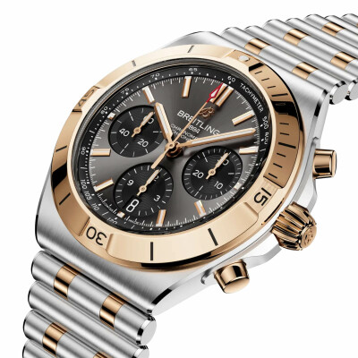 Montre Breitling Chronomat B01 Chronograph 42