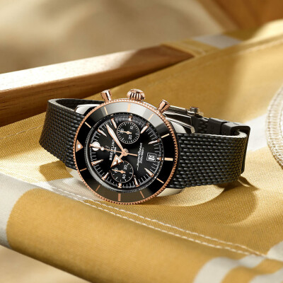 Montre Breitling Superocean Heritage B01 Chronograph 42