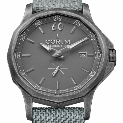 Montre Corum Admiral Legend 42