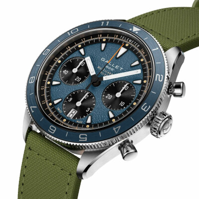 Gallet Multichron Pilot Chronograph 42 watch